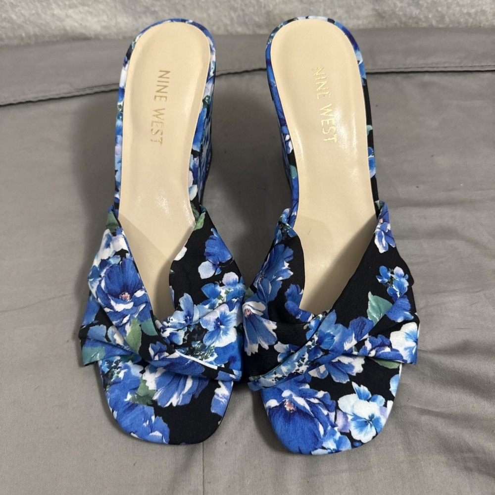 Nine West Floral Blue Wedge Sandals Women's Size 7.5M New No Box